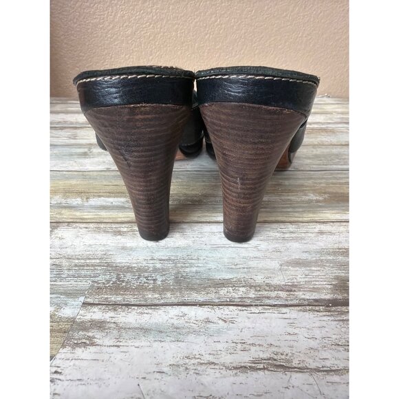 Frye Black Leather Thong Sandals Tortoise Chain Detail Women’s Sz 9 Pre-owned - Picture 7 of 14